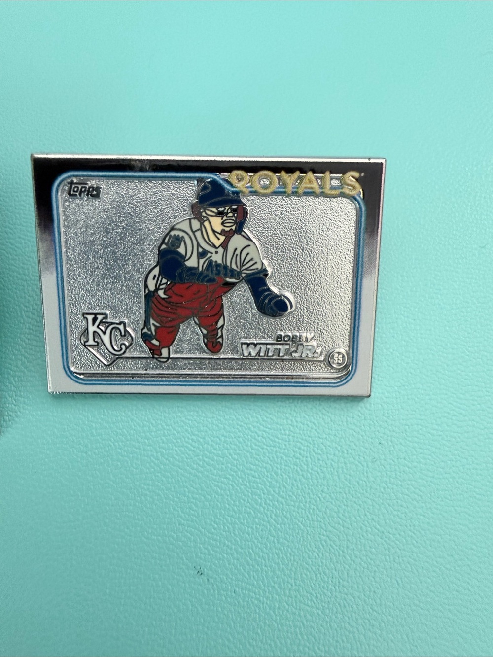 Two Topps Trading Card Pins - Picture 5 of 6